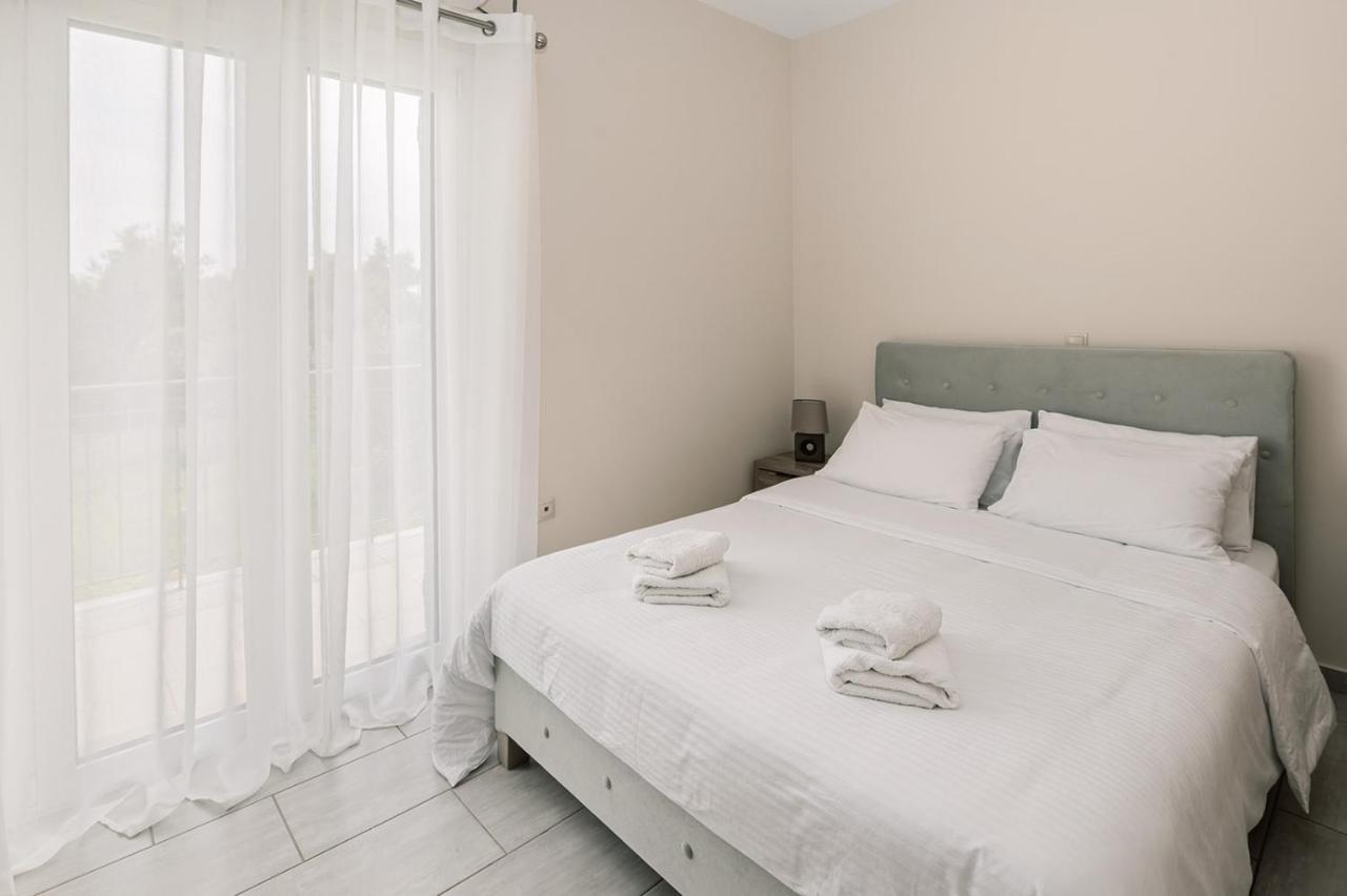 Mandi'S Apartments Karavádhos エクステリア 写真