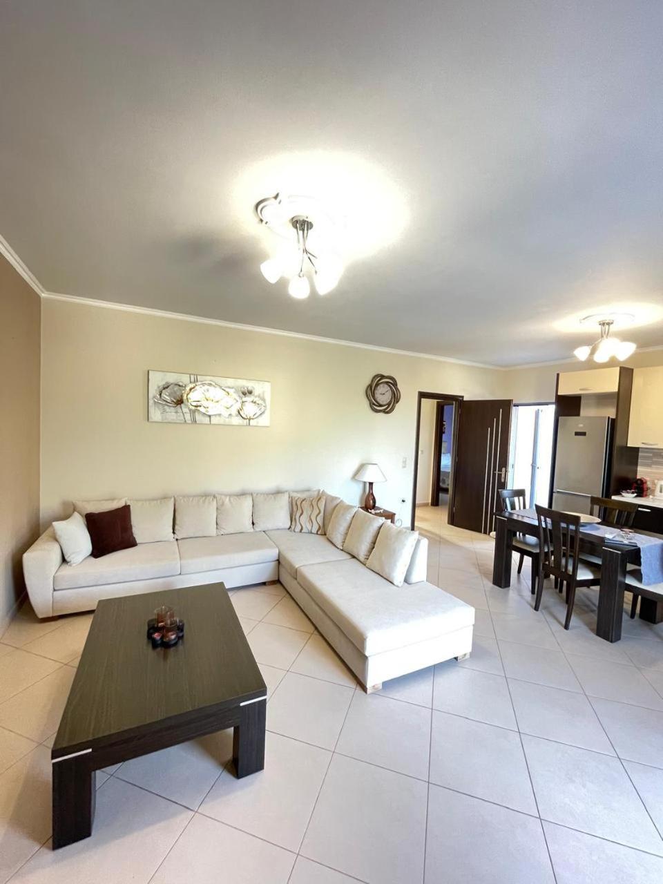 Mandi'S Apartments Karavádhos エクステリア 写真